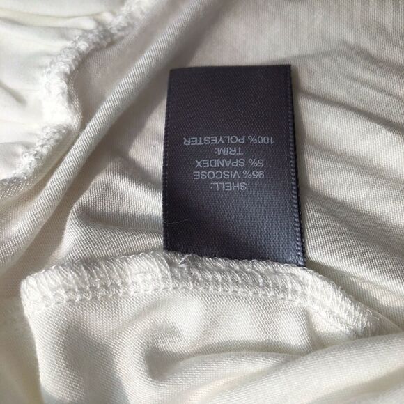 Marled White Top with Ruffled Neck and Bottom Size Small New With Tags - Picture 7 of 11